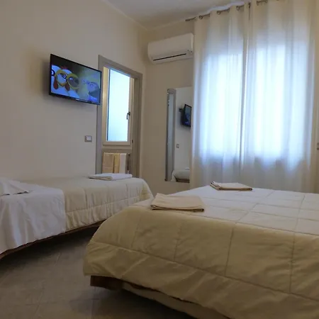 Anania Hotel Cagliari Room photo